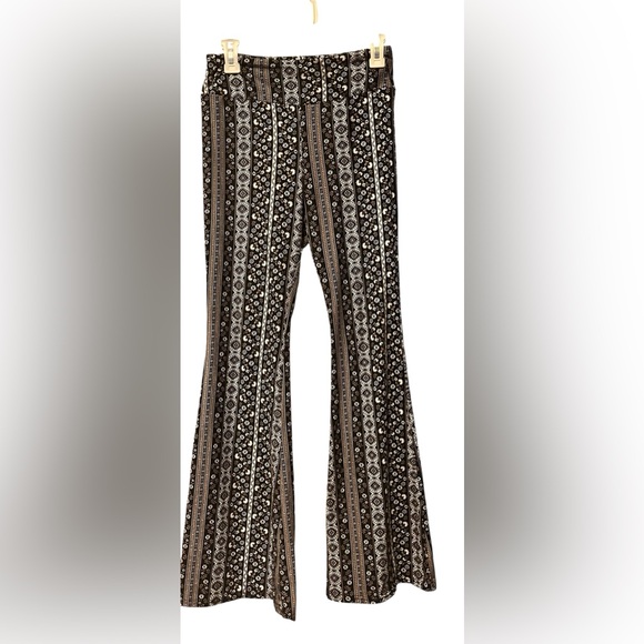 Pants - Boho Patterned Flare Pants Sz Medium